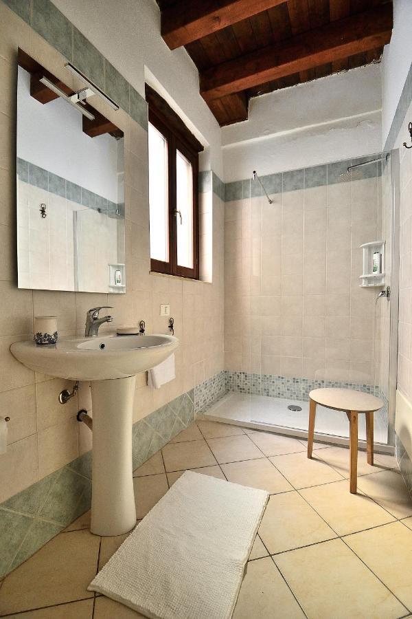 Entu E Mari - Grecu Apartment กาญารี ภายนอก รูปภาพ
