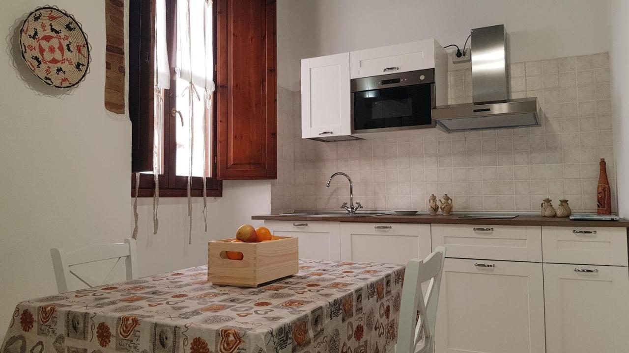 Entu E Mari - Grecu Apartment กาญารี ภายนอก รูปภาพ