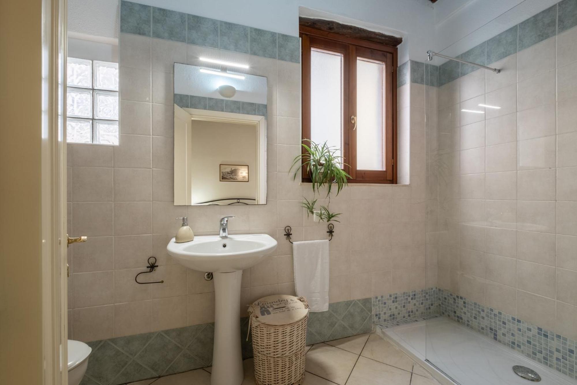 Entu E Mari - Grecu Apartment กาญารี ภายนอก รูปภาพ
