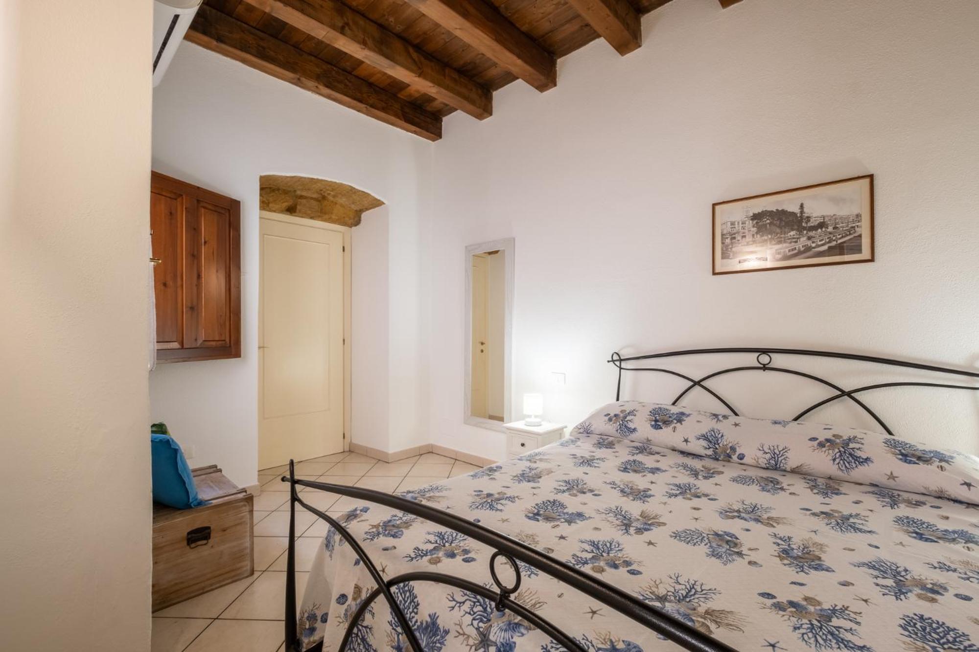 Entu E Mari - Grecu Apartment กาญารี ภายนอก รูปภาพ