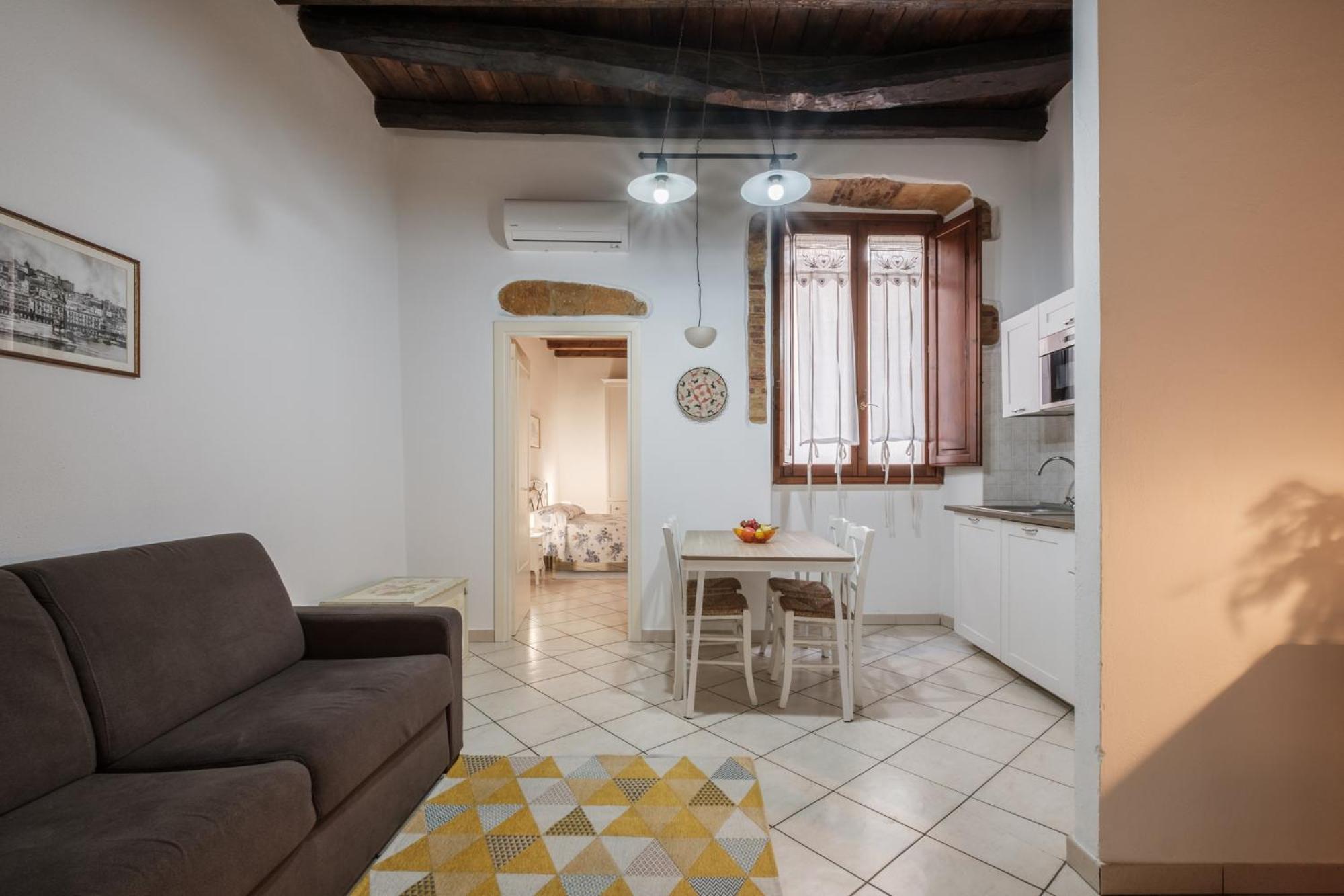 Entu E Mari - Grecu Apartment กาญารี ภายนอก รูปภาพ